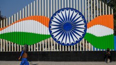 Индия се отдръпва от колцентровете и IT обслужването и поема в нова посока