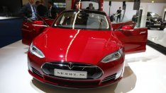 Пазарната оценка на Tesla може да достигне 700 млрд. долара