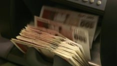 За три месеца средната заплата нараства с 3,4% до 1040 лева