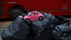 Volkswagen може да създаде повече главоболия на Германия от гръцката криза