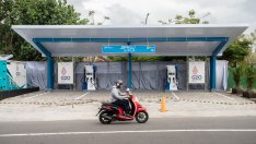 CATL ще помага на Индонезия да създаде „зелена“ индустрия за електромобилни батерии