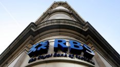 Лондон губи над 2,6 млрд. долара след продажба на част от дела си в RBS