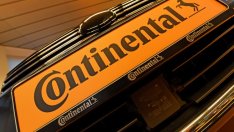 Continental забранява WhatsApp и Snapchat на служебните телефони