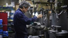 Активността на японските производители записва най-бързия си спад от 2 години през ноември