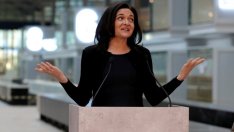 Шерил Сандбърг: Месечните рекламодатели на Facebook вече са 5 млн.