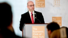 Миран от Фед: Икономическата уязвимост налага бързи съкращения на лихвите