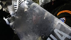 Тежки сблъсъци в Атина заради икономическите мерки