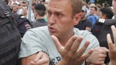 Московски съд осъди опозиционера Алексей Навални на 10 дни затвор