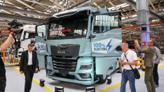 Volkswagen поглежда към бизнеса си с камиони в опит да свие разходите