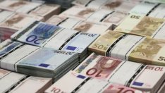 Минималната заплата в ЕС варира между 215 евро и 1 923 евро