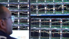 От нестабилност, през сривове, до "убиец на мечки": Какъв е октомври за пазарите в САЩ?