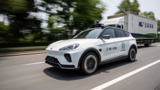 Пекин въвежда регулации за роботаксита, докато популярността на този транспорт расте