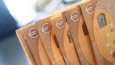 Русинова: Първите ефекти от приемането на еврото ще станат видими в края на годината