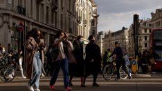 Великобритания излиза от третата блокада с ръст на БВП