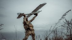 Украйна успява да управлява хаоса от доставки на дронове