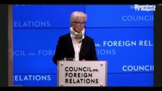 Лагард отправи предупреждение за фрагментиране на световната икономика