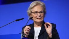 Bild: Германският министър на отбраната се готви да подаде оставка