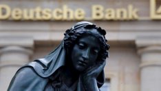 Zeit: Германското правителство работи над план за подкрепа на Deutsche Bank