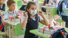 Затварят училища при 20% ученици със симптоми на грип