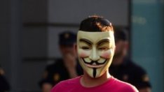 Anonymous: Обявяваме война на Орландо 
