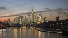 Европейските банки се готвят за най-добра година спрямо американските от десетилетие