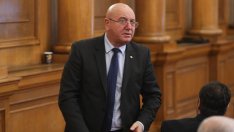 Емил Димитров официално вече е министър на околната среда