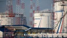 ЕС търси подкрепа от Г-7 за забрана за застраховки на руския петрол