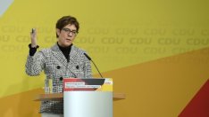 Лидерът на германските консерватори поиска увеличаване на разходите за отбрана