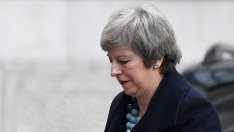 Тереза Мей може да получи подкрепа за Brexit, ако подаде оставка?