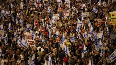 Протестиращи призоваха Израел да се договори с „Хамас“ за освобождаване на заложници