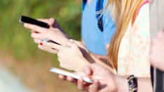 Световният мобилен конгрес: Какво са бъдещите тенденции в телекомуникациите