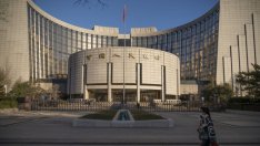 Китайската народна банка ще прехвърли над 1 трлн. юана към правителството