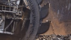 Могат ли да издържат въглищата на икономическия натиск?