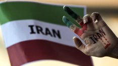 Поколението Z води иранското въстание. Но как трябва да реагира Западът?