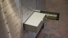 Загадката с руските пари в Швейцария