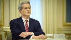 САЩ искат от своите партньори да изолират Китай в замяна на отстъпки за митата