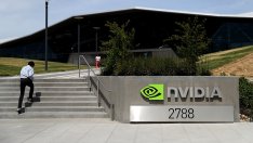 Китай призова местните компании да избягват чиповете H20 на Nvidia