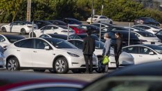 Продажбите на дребно в САЩ бележат най-силния ръст от миналия март