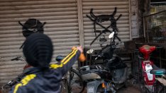 Новата власт в Сирия приклещи бизнес магнатите на Асад