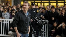 Как Марк Зукърбърг стана приятел на президента 