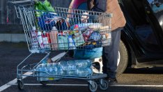 Продажбите на дребно във Великобритания са нараснали най-силно от май насам