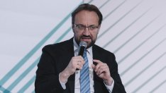 Шимкус: Трябва да има още съкращения в ЕЦБ, но данните ще определят темпа