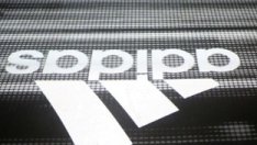 Четири от най-силните футболни отбори в света ще играят с "рециклирани" фланелки