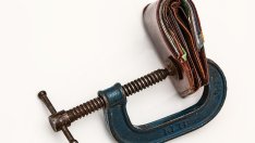 Разходите на домакинствата продължават да растат по-бързо от приходите