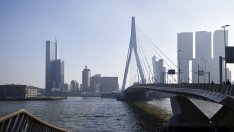 Централната банка на Нидерландия очаква по-слаб растеж през следващите три години