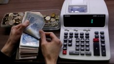 Бремето на преструктурирания дълг тежи все повече на турските банки