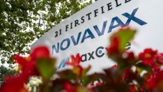 Книжата на Novavax се сринаха след забавянето на ваксината ѝ