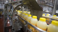 Свиването на фабричната активност в САЩ се ускорява през февруари