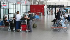 Ръководство и служители спорят за печалбата и управлението на Летище "София"