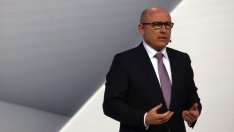 И директорът на Skoda си тръгва 